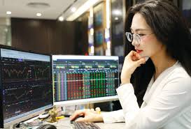 Tóm tắt Quyết định số 3168/QĐ-BTC về việc phê duyệt Đề án Tái cấu trúc nhà đầu tư và phát triển Quỹ đầu tư chứng khoán